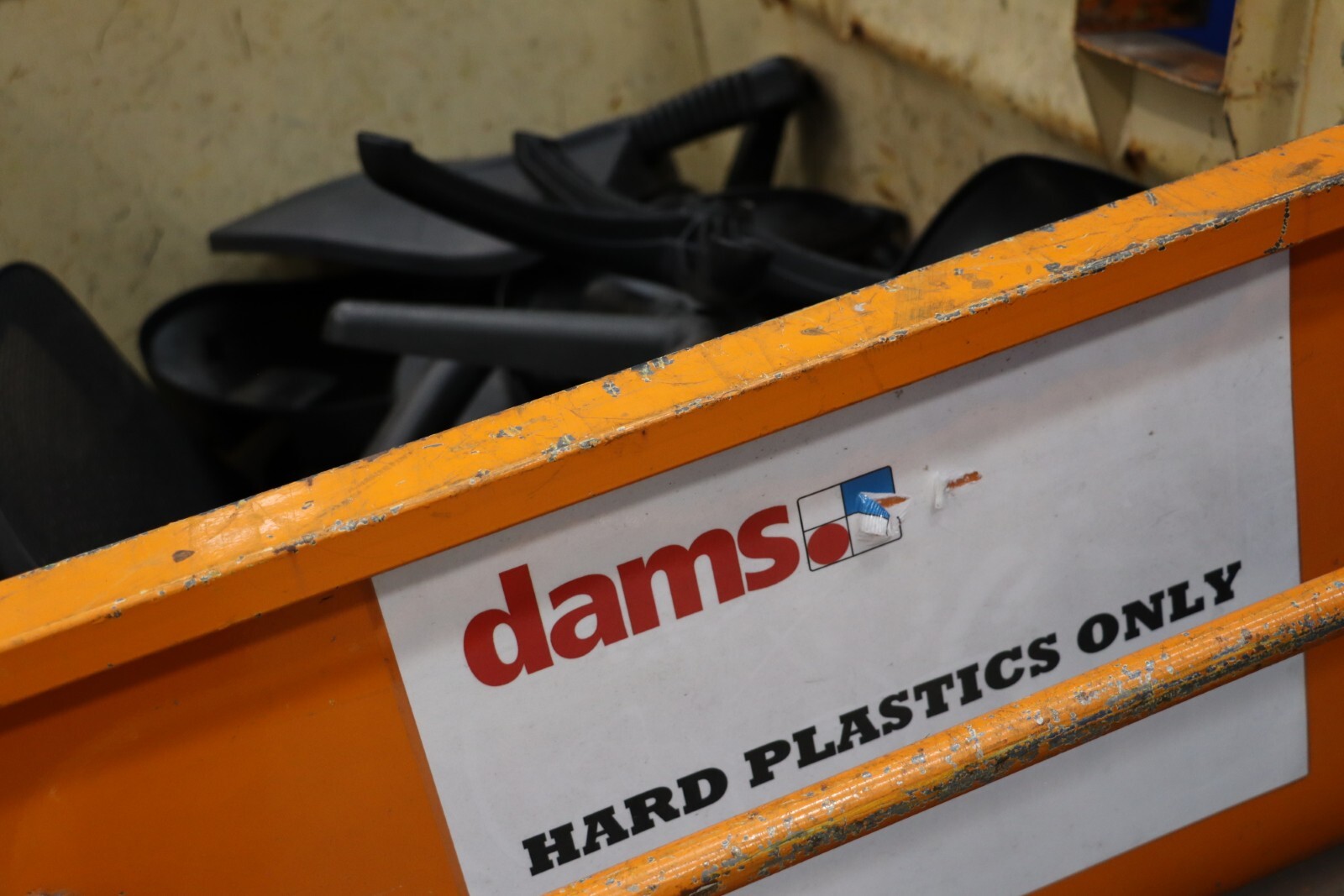 chair hard plastic recycling (Custom)